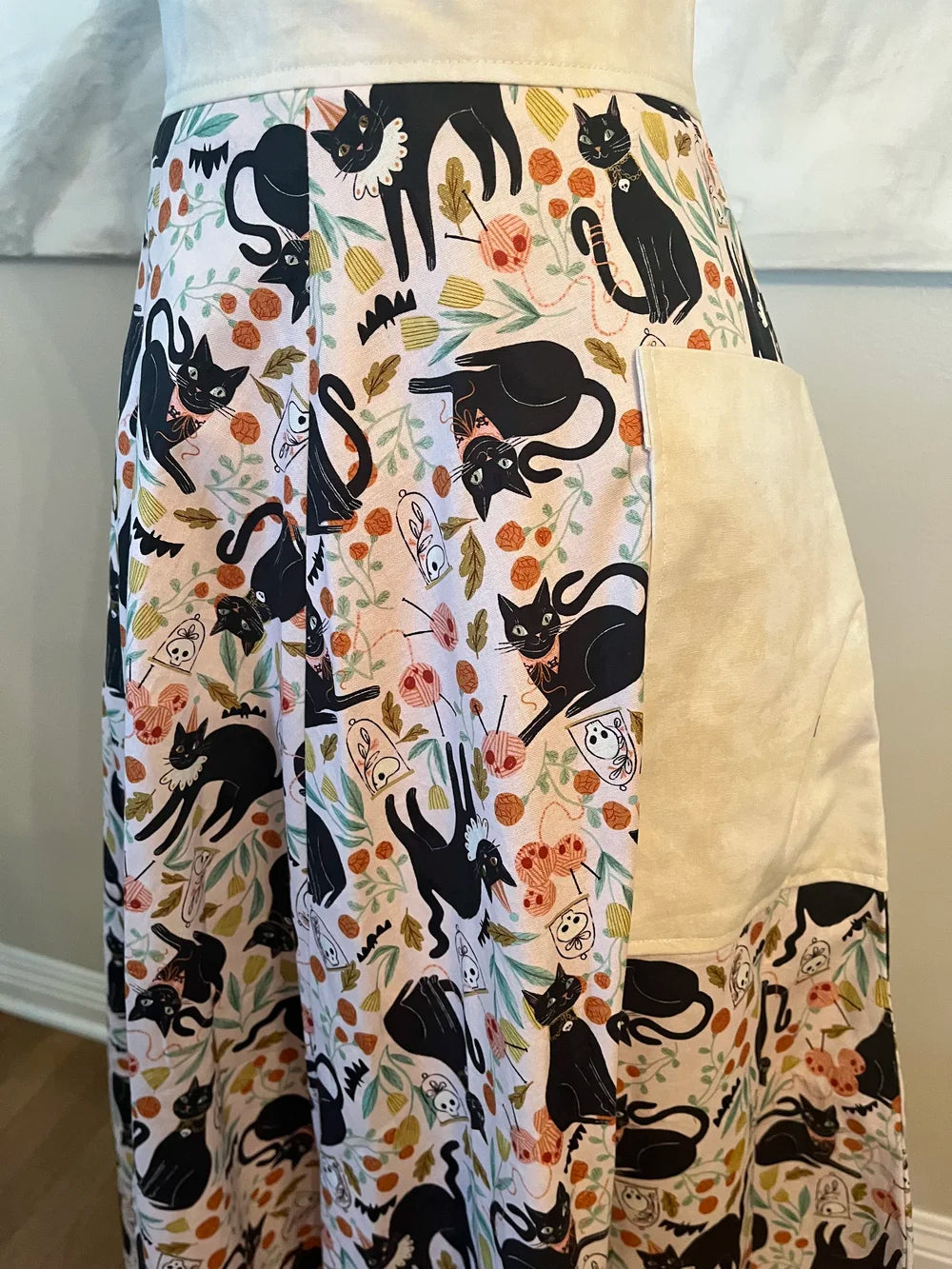 Kathryn Skirt - Creepy Kitties in Blush