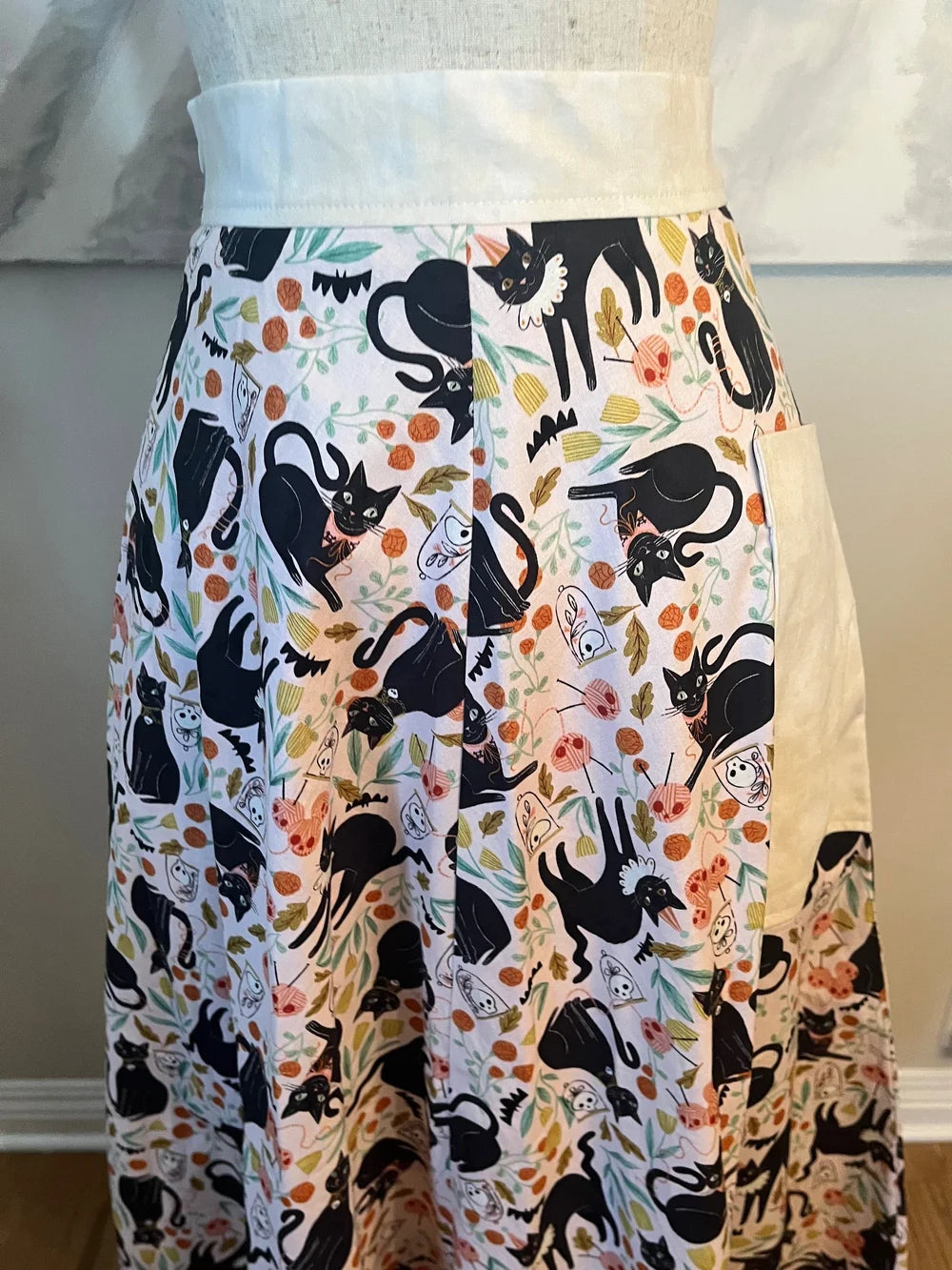 Kathryn Skirt - Creepy Kitties in Blush